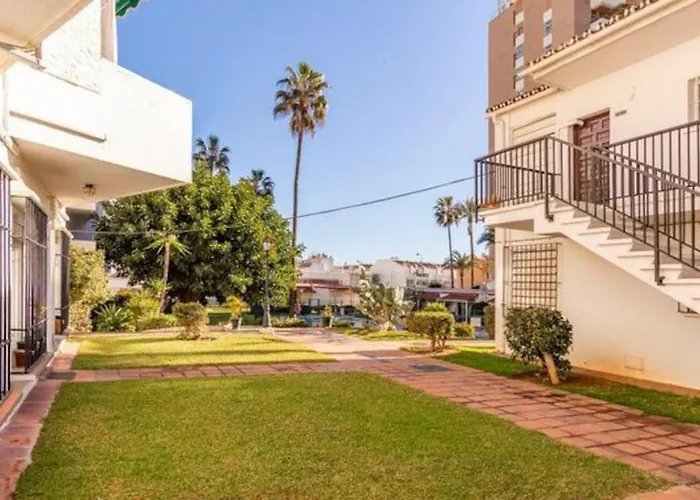 Playa Carihuela By Hdc Апартаменты Торремолинос